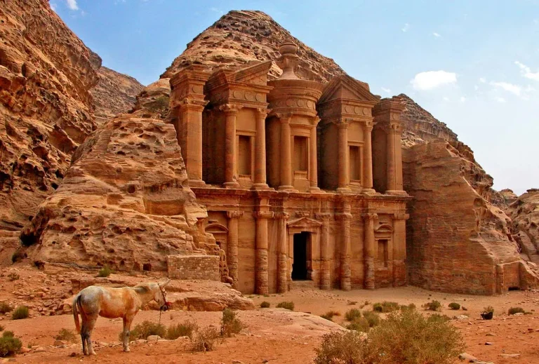 15 Places To Visit In Middle East That’ll Surprise You Right Away